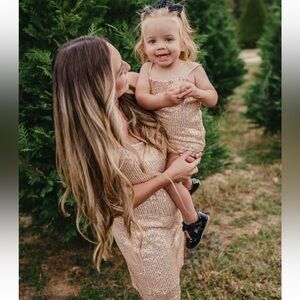 Bailey’s Blossoms Mommy & Me Sequin dresses- Size S and 3T